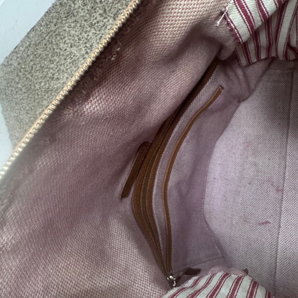 Dooney & Bourke Brown Pebbled Leather Hobo Bag Tan Camel Zip Pocket Shoulder Bag - Picture 13 of 16